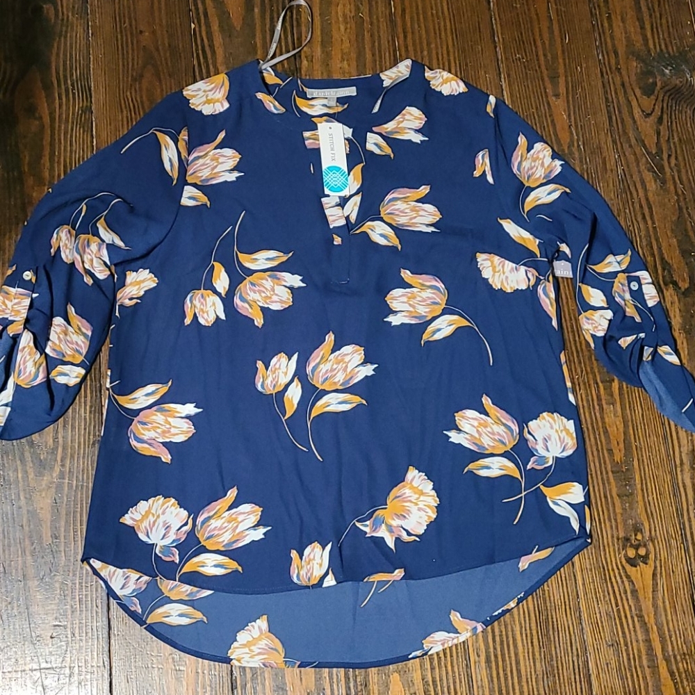 Daniel Rainn top